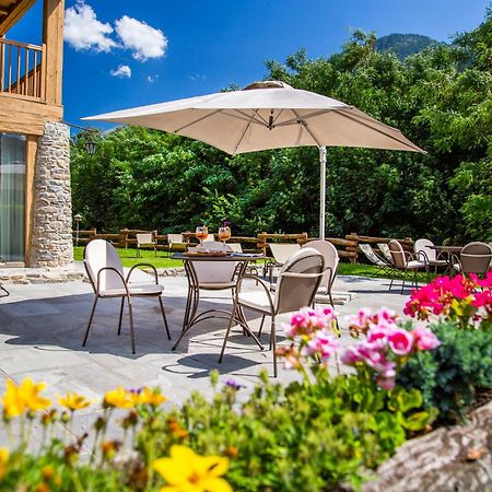 Hotel Les Montagnards Morgex Exterior photo